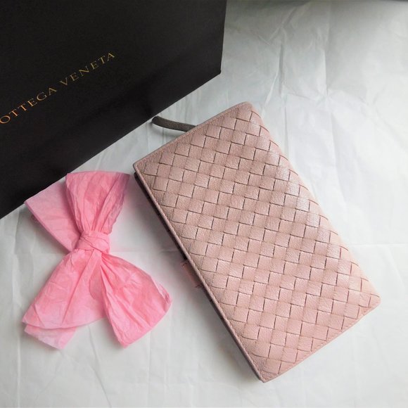 β¨HPπBottega Veneta Authentic French Pink Wallet - Picture 3 of 10